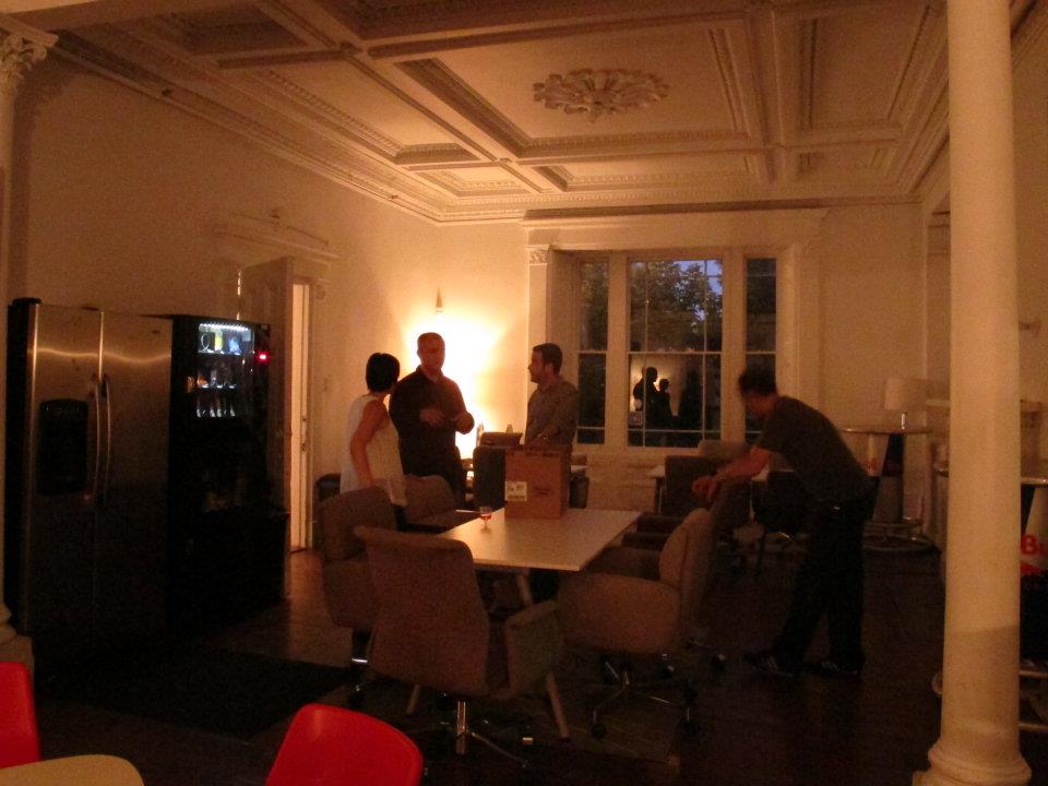 600098_461336947219653_1843164819_n