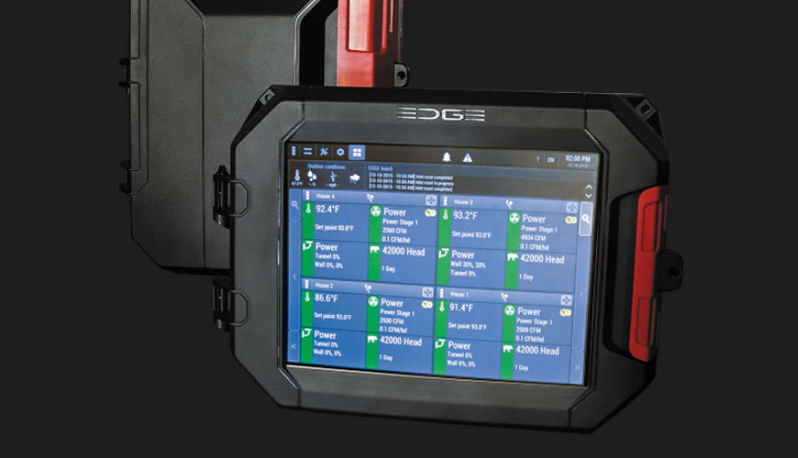 Interface de gestion de fermes industrielles, vue multilingue